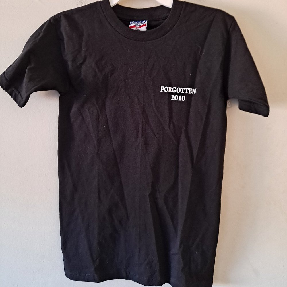 Union Made Unisex Black Forgotten 2010 Cotton Tee